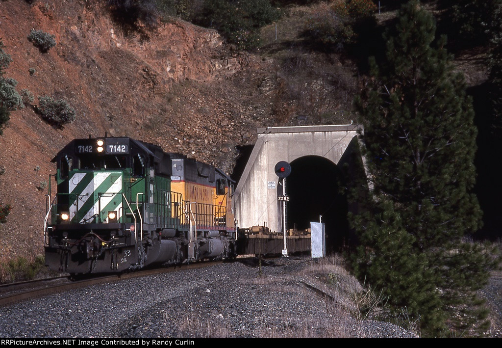 BN 7142 West BPTLLAC at Tunnel 6